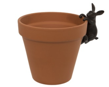 Hare pot hanger in black.